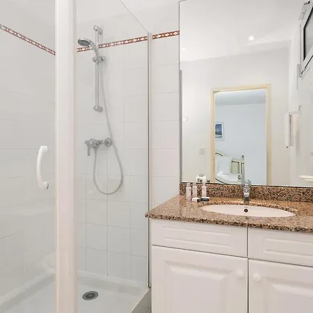 Madame La Prade База отдыха