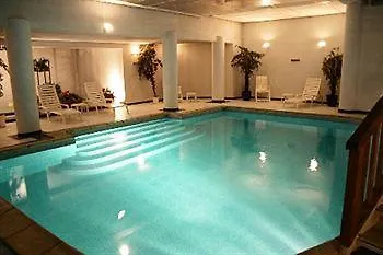 Kompleks wypoczynkowy Madame La Prade 4*