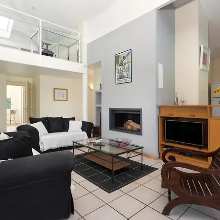 Madame La Prade ホリデーパーク