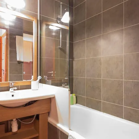 Madame La Prade ホリデーパーク モリエ・エマー