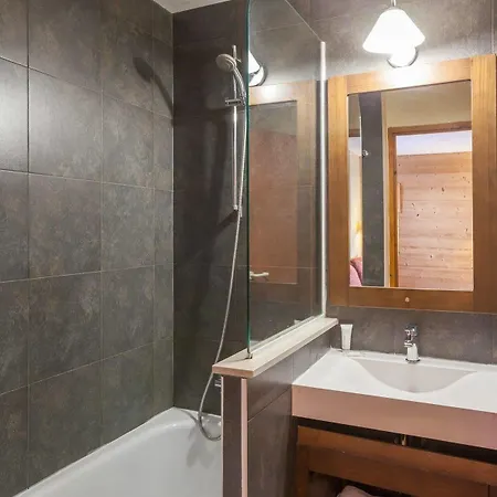 Madame La Prade ホリデーパーク モリエ・エマー